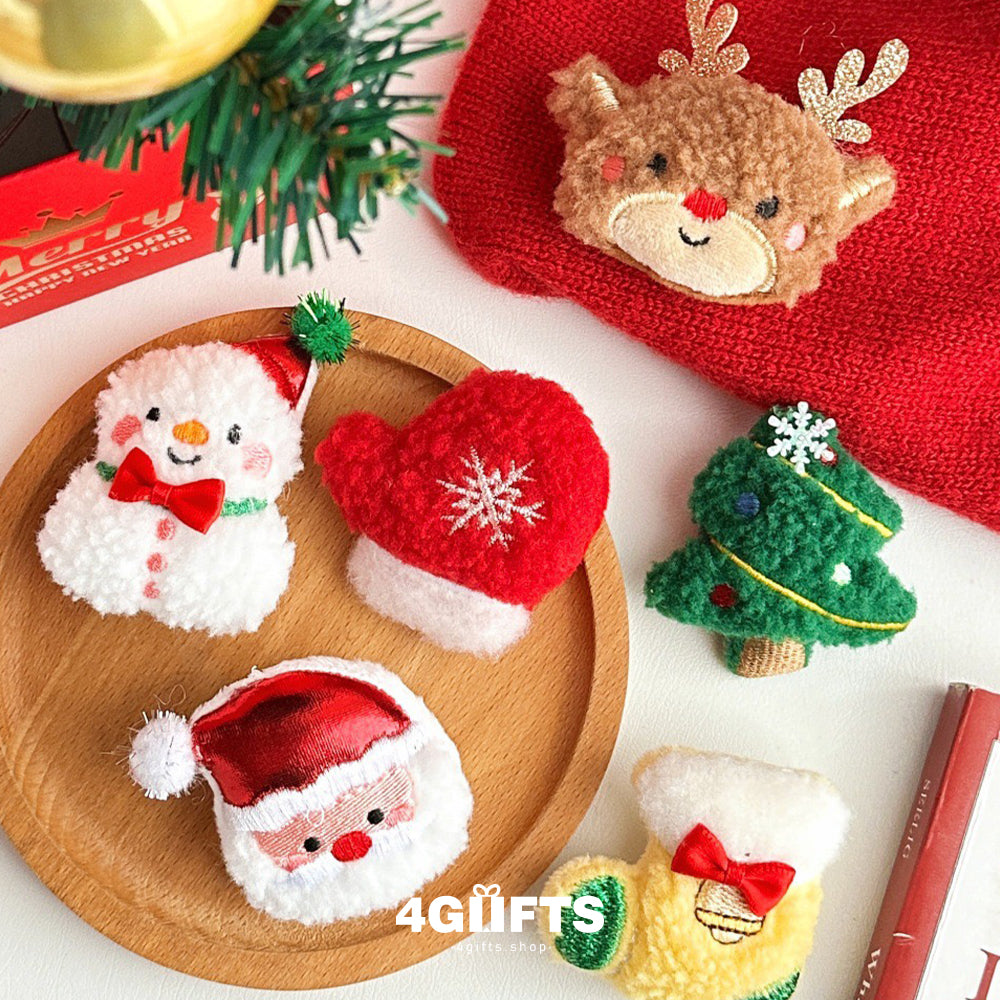 【5 Pcs】Christmas doll brooch