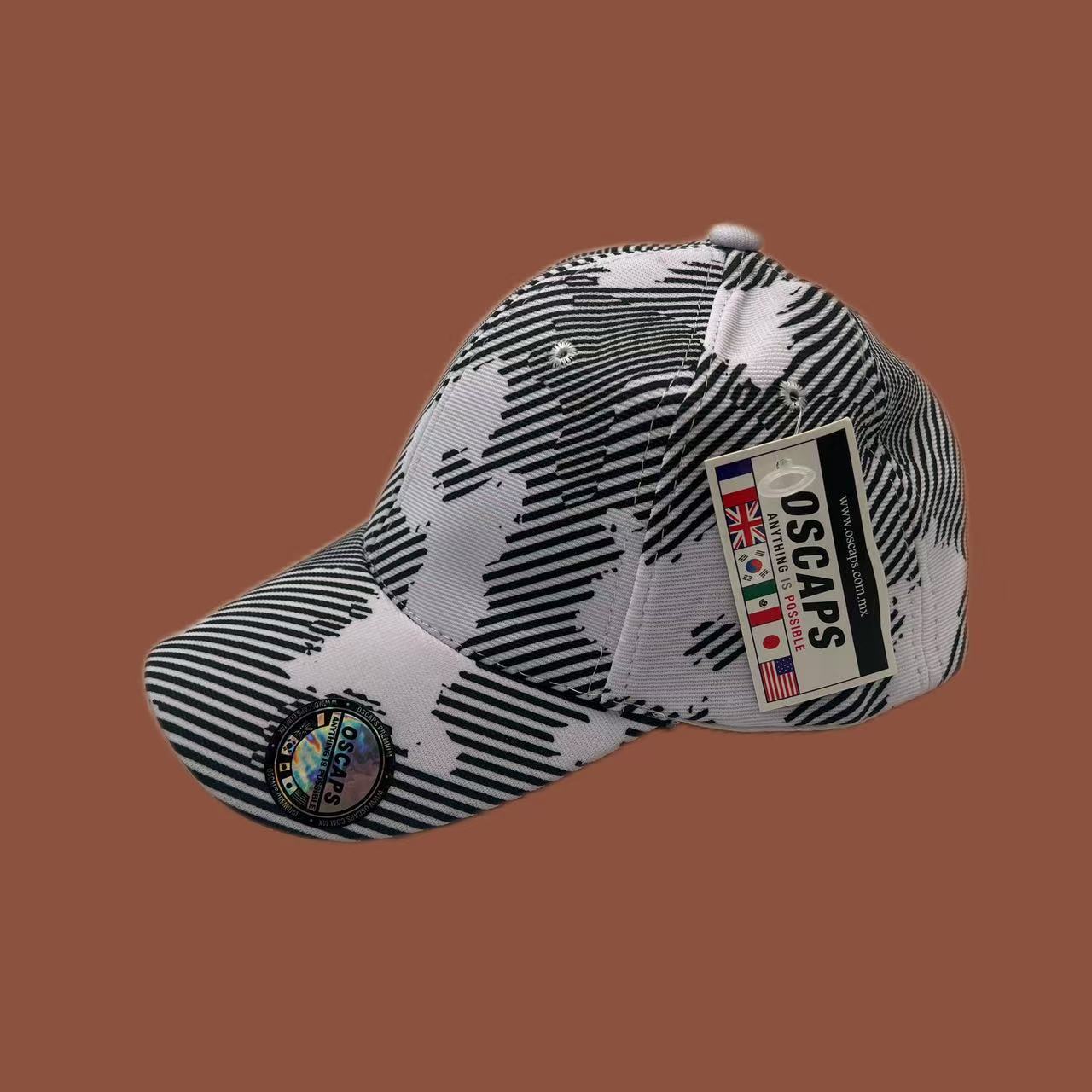 $9.9 hat mystery box Buy one get one free