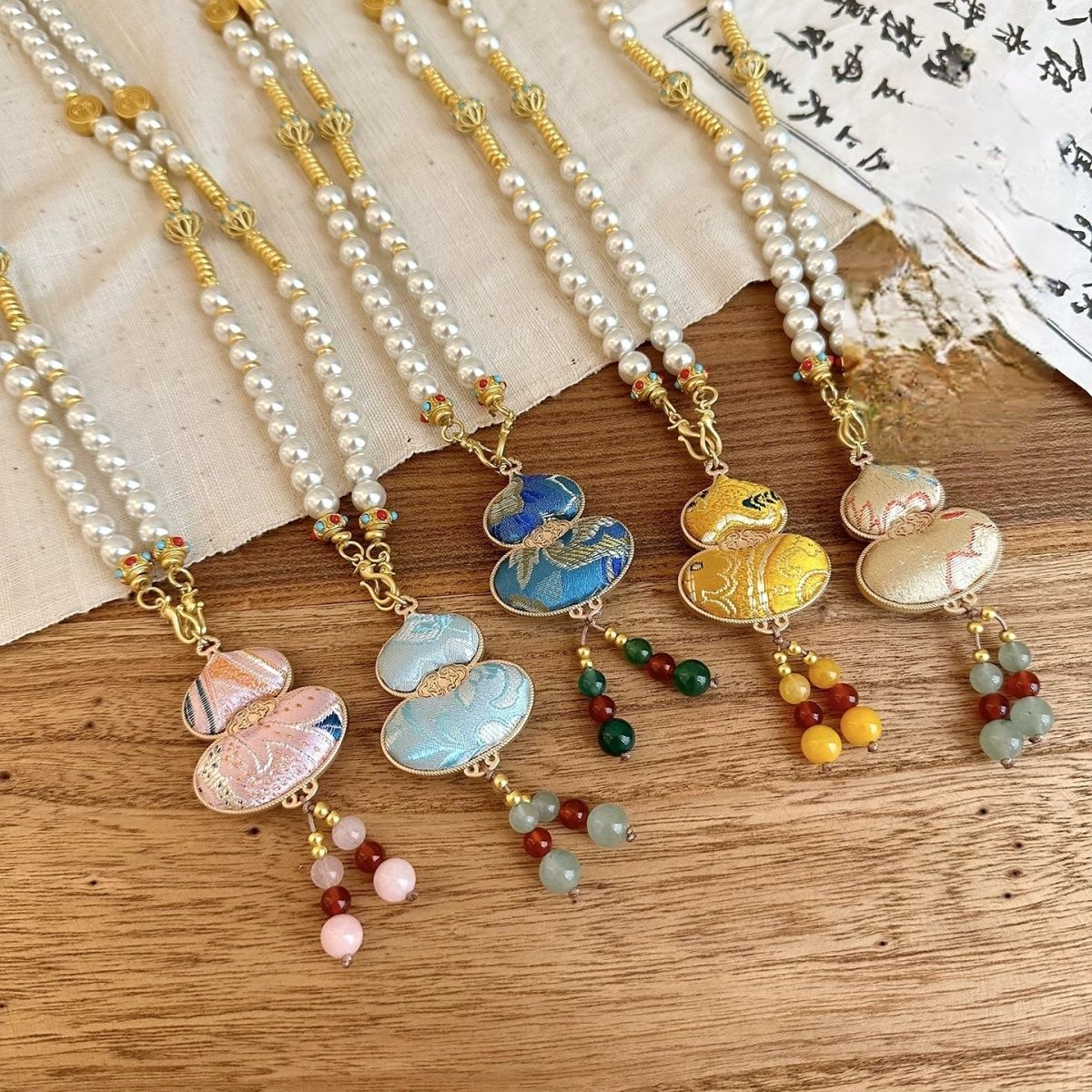 Necklace pendant