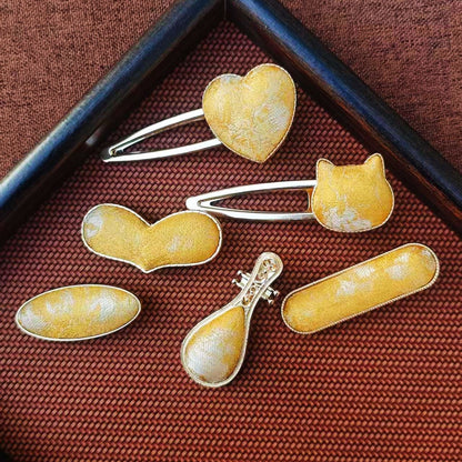 Hair clip / Hair accessory