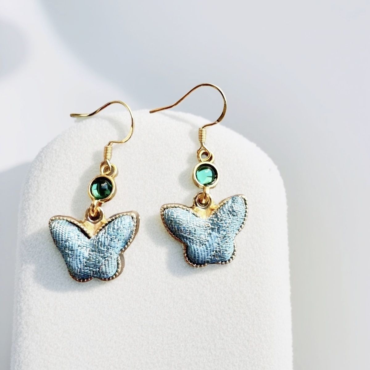 Earrings/Stud earrings