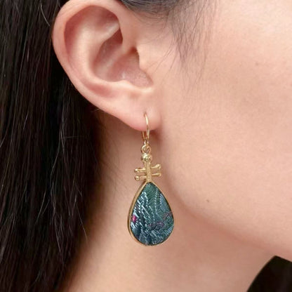 Earrings/Stud earrings