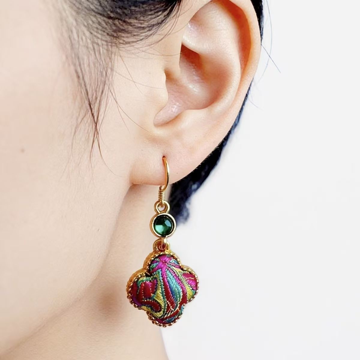 Earrings/Stud earrings