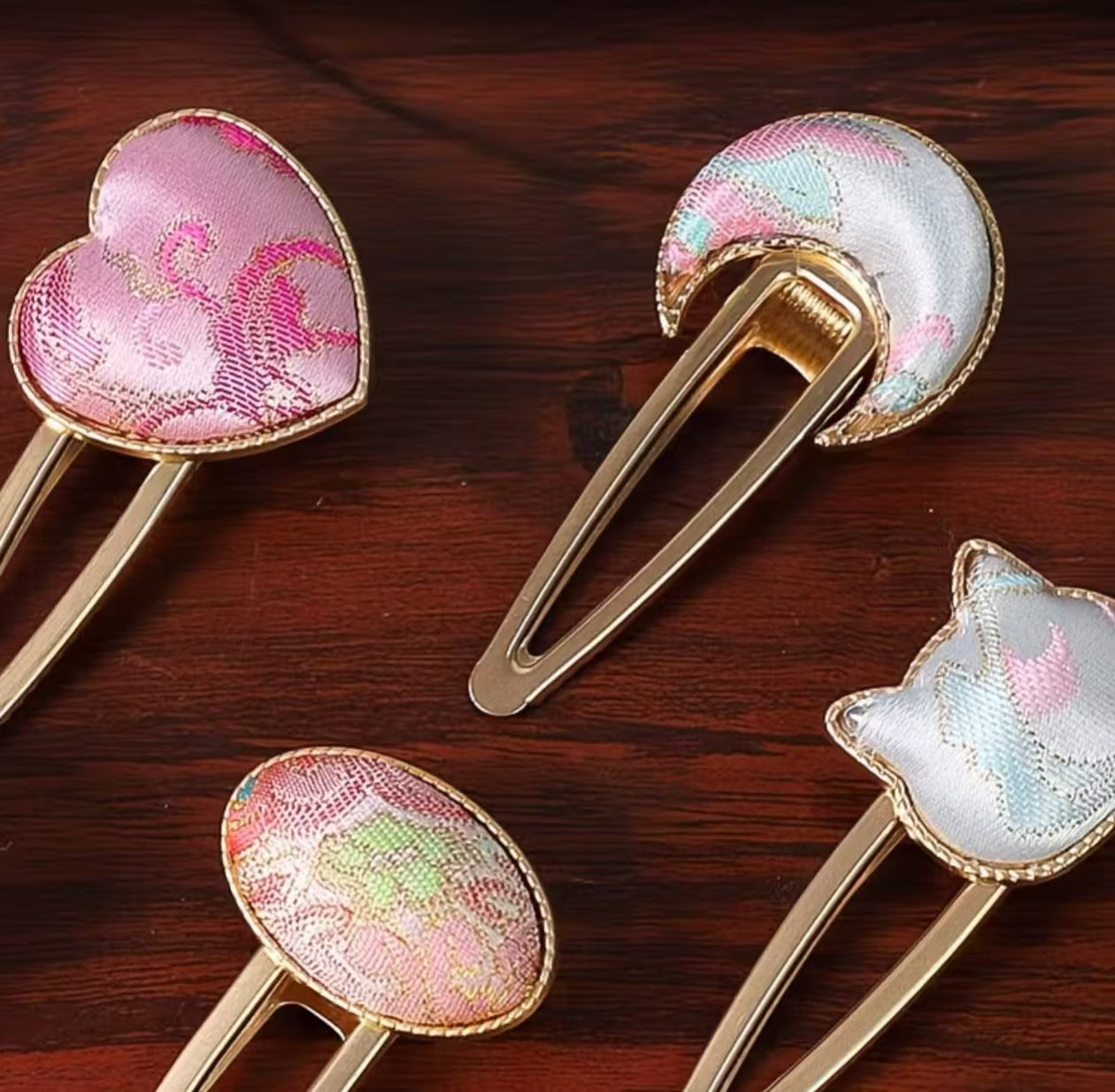 Hair clip / Hair accessory