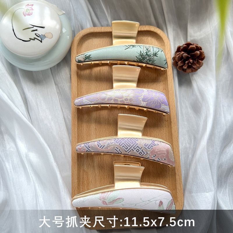 Large hair clip