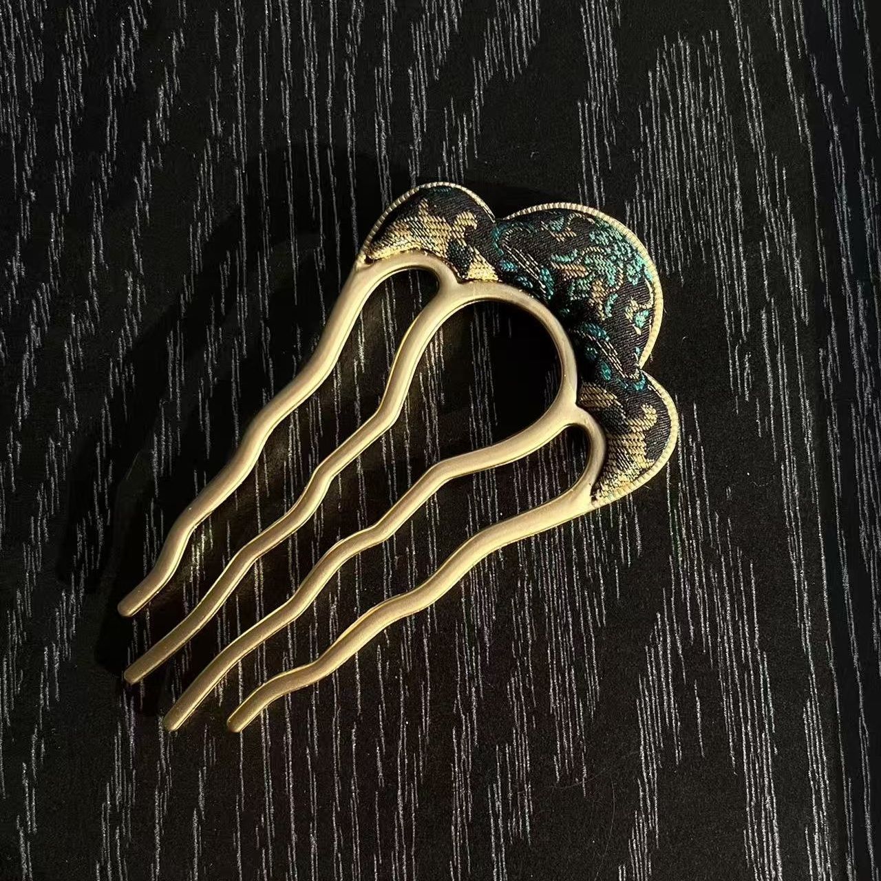 Hairpin