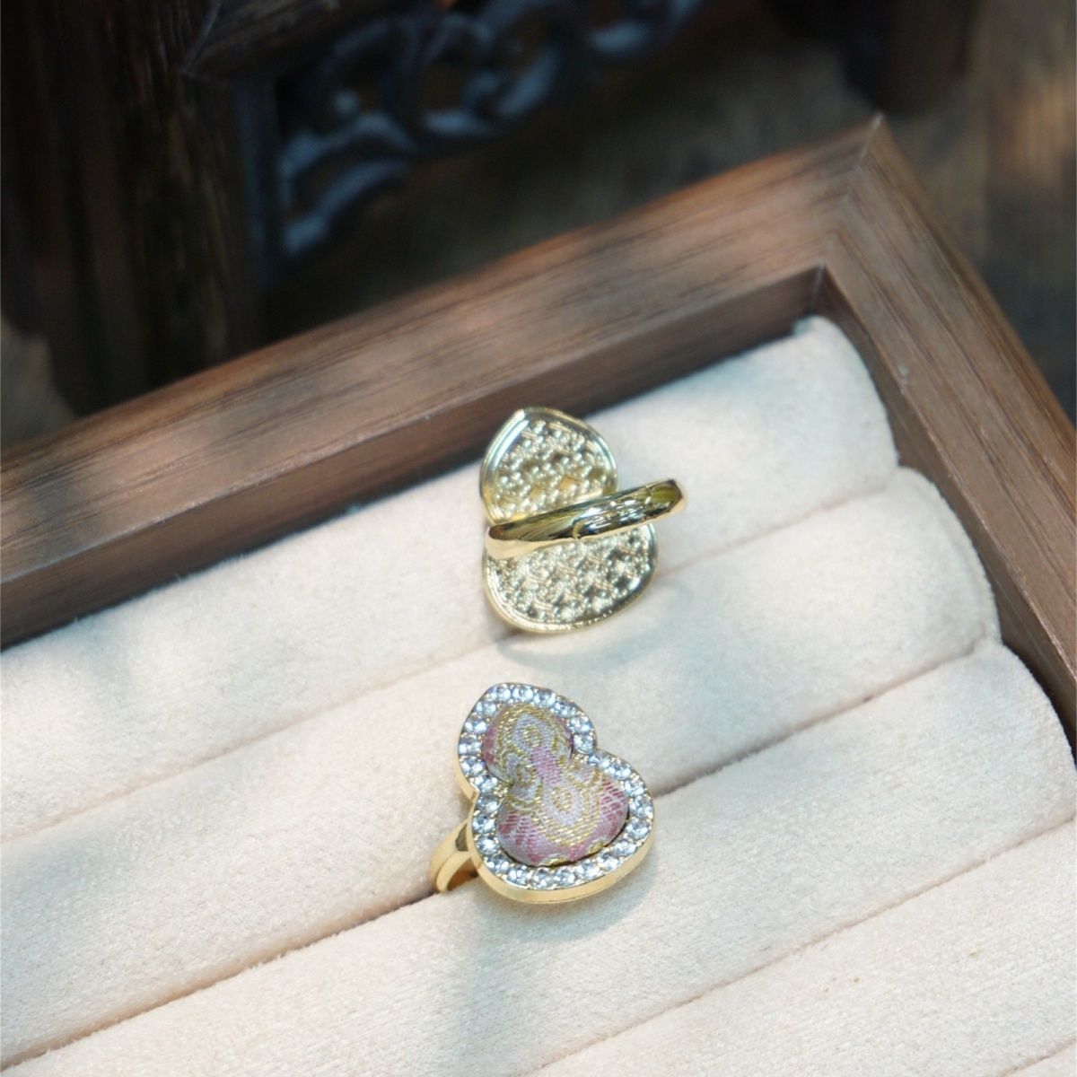 Ring