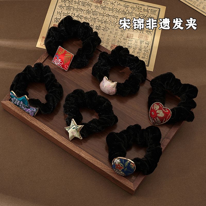Hair tie / Hair loop
