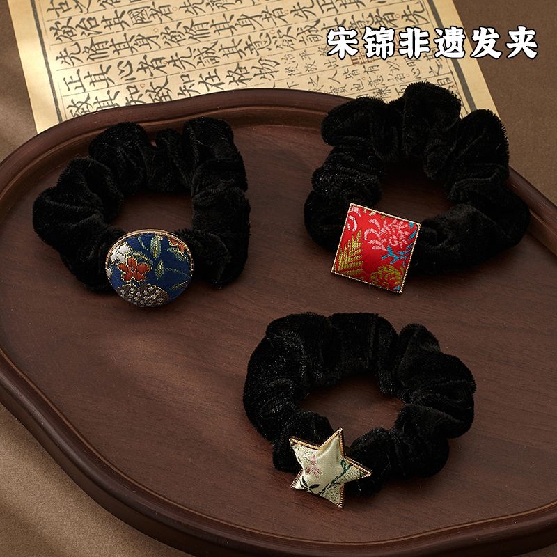Hair tie / Hair loop