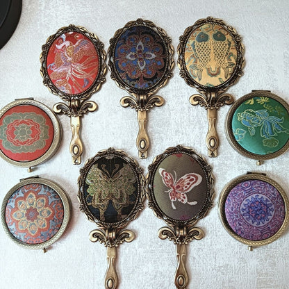 Song brocade small mirror