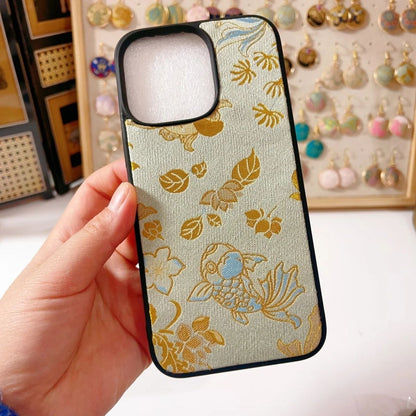 Phone case（Comes with a free phone charm）