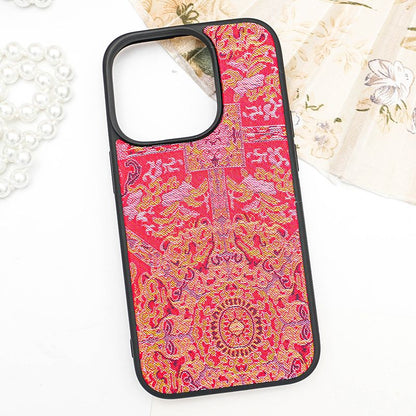 Phone case（Comes with a free phone charm）