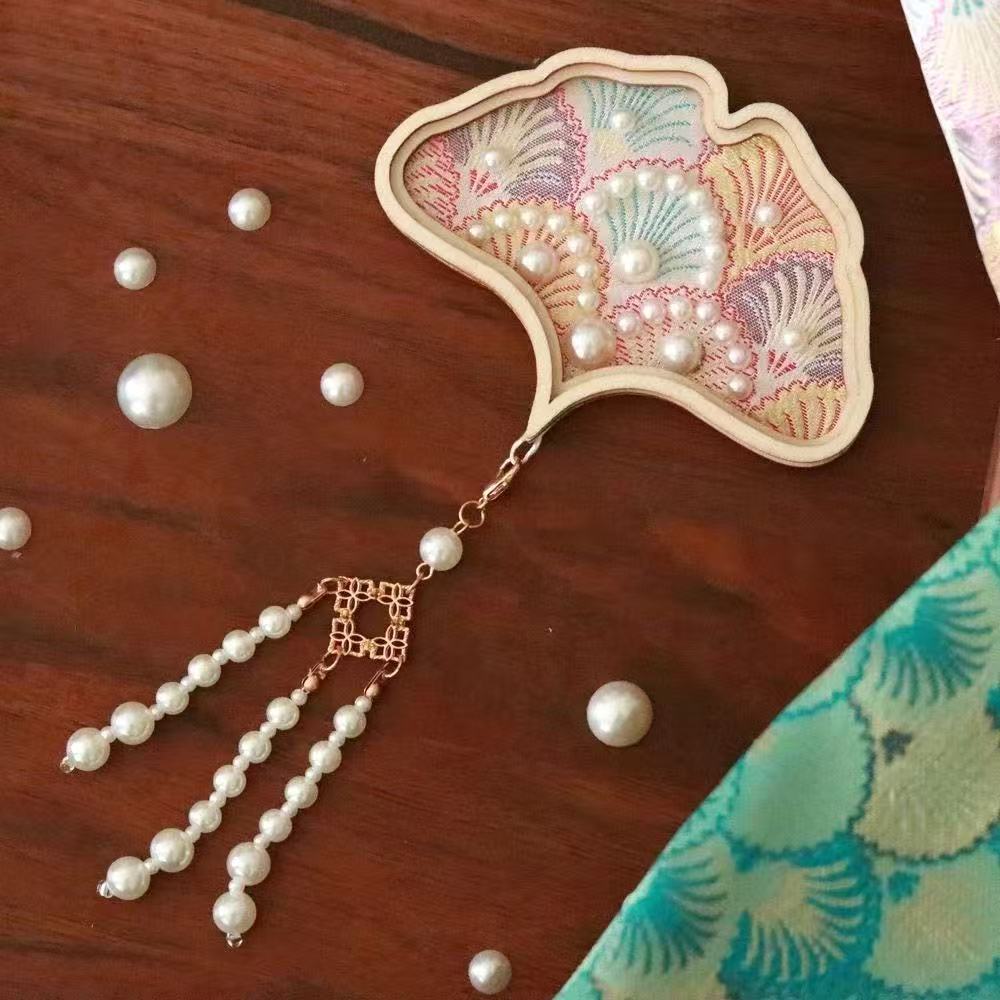Refrigerator magnet