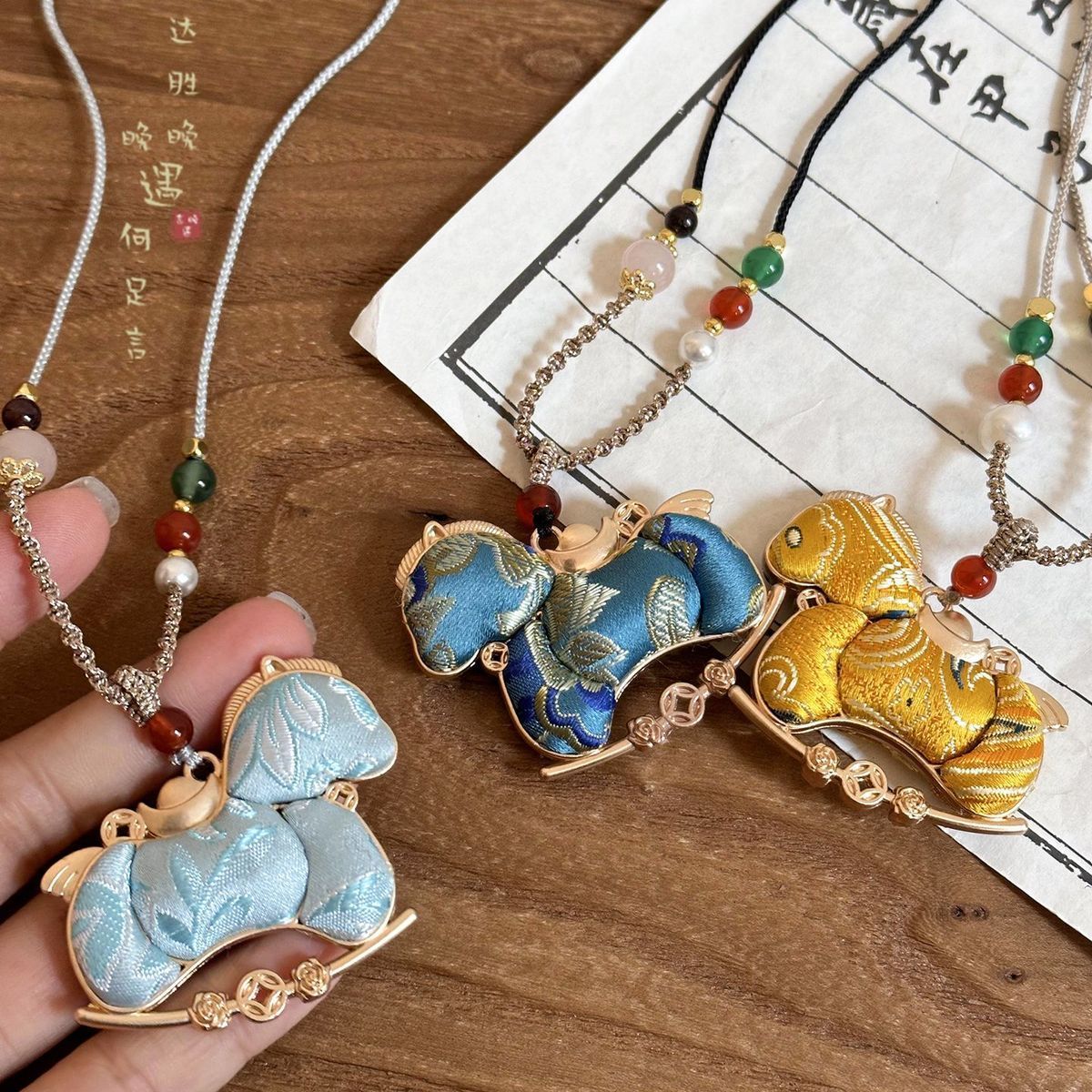Necklace pendant